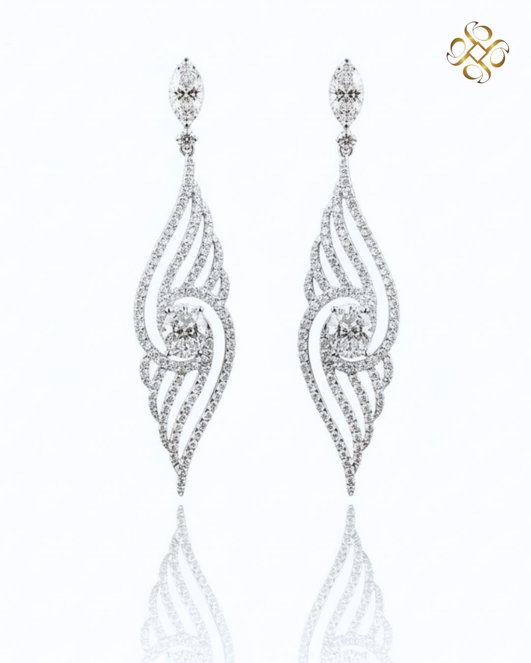 Diamond earrings with oval and marquise diamonds